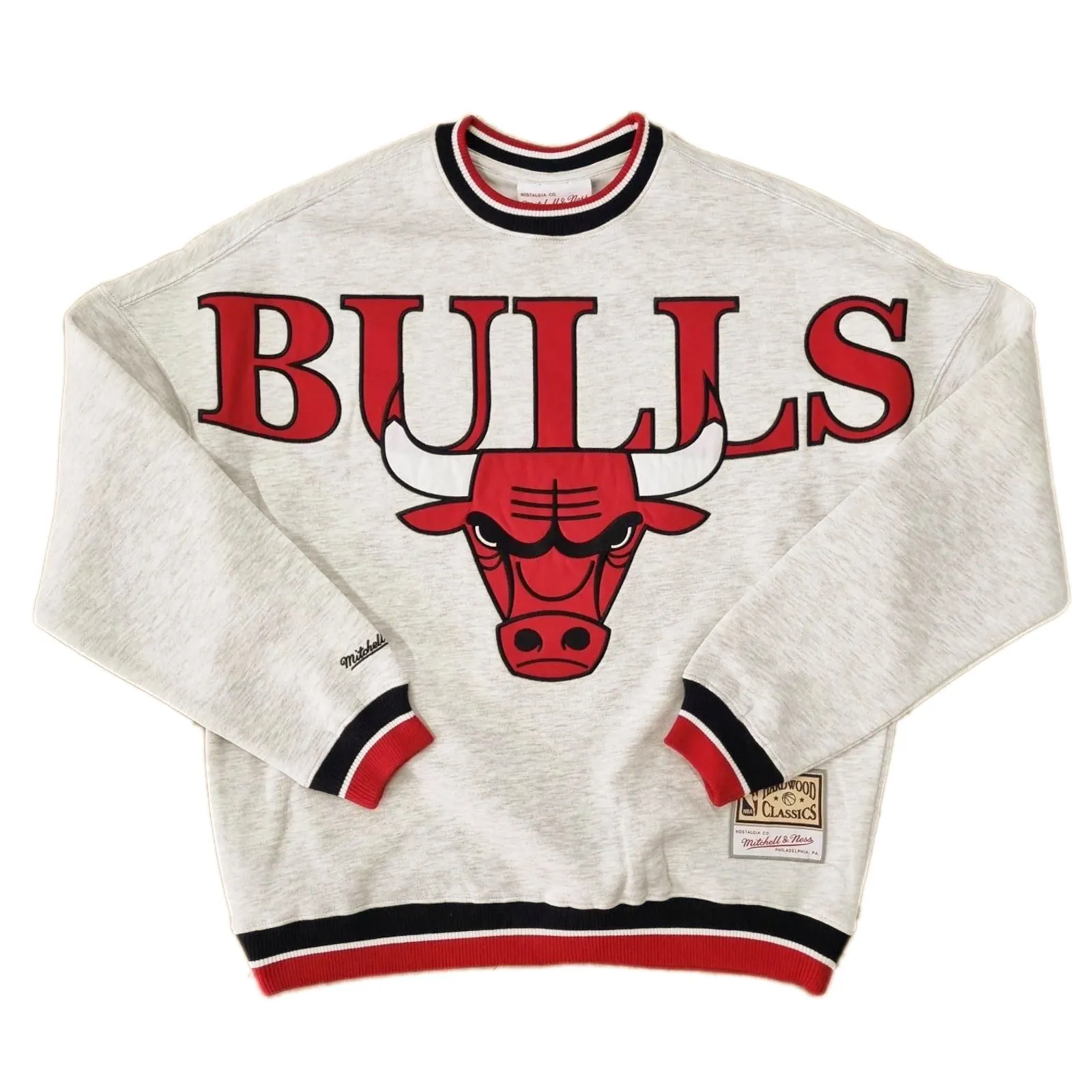 Chicago Bulls Shooting Crew Silver Marle Long Sleeve Sweatshirt by Mitchell & Ness